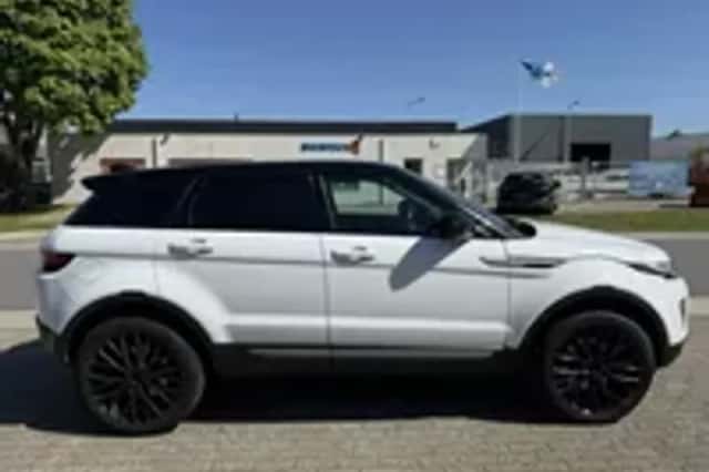 Land Rover Range Rover Evoque (2016) thumbnail 5