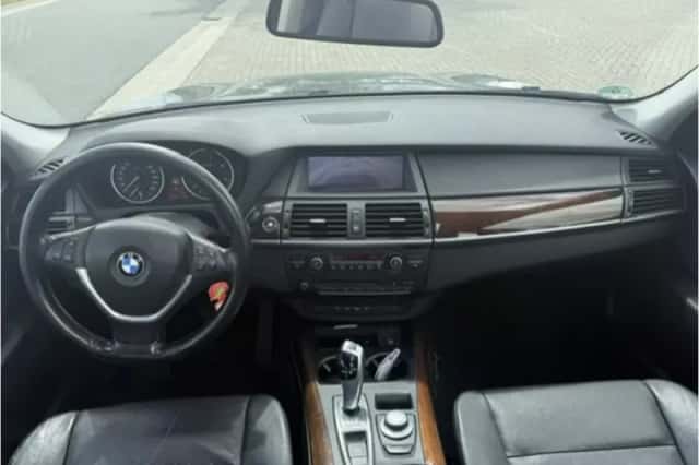 BMW X5 (2007) thumbnail 16