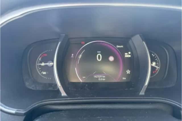 Renault Mégane (2017) thumbnail 17