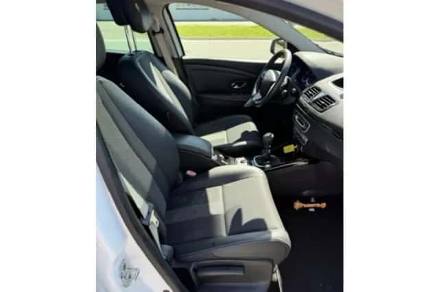 Renault Mégane (2012) thumbnail 14