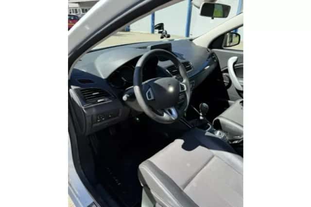 Renault Mégane (2012) thumbnail 15