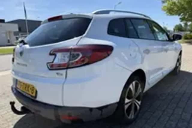 Renault Mégane (2012) thumbnail 4