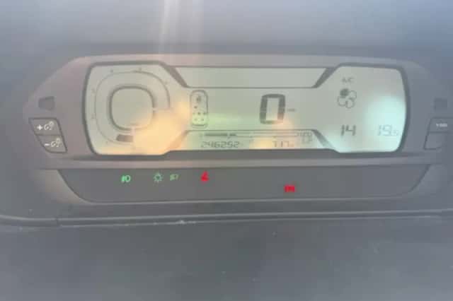 Citroën Grand C4 Picasso (2014) thumbnail 17