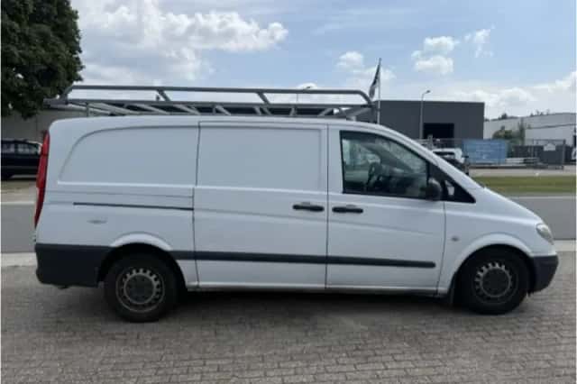 Mercedes-Benz Vito (2010) thumbnail 5