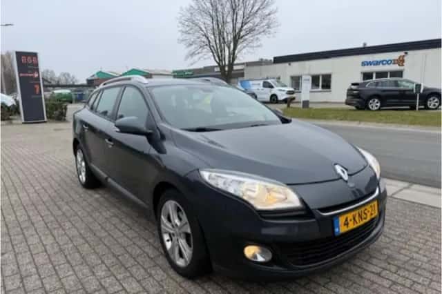 Renault  (2013) thumbnail 6