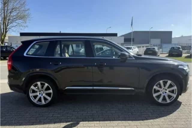 Volvo  (2015) thumbnail 5