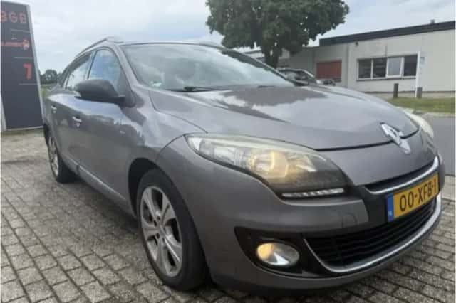 Renault  (2012) thumbnail 6