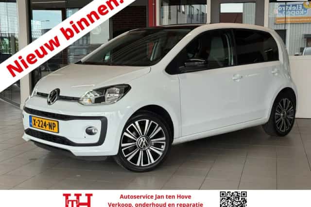 Volkswagen Up! (2020) thumbnail 1