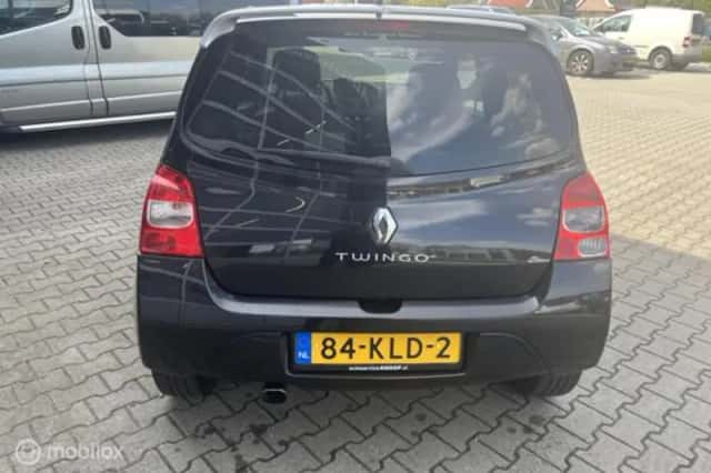 Renault Twingo (2010) thumbnail 6