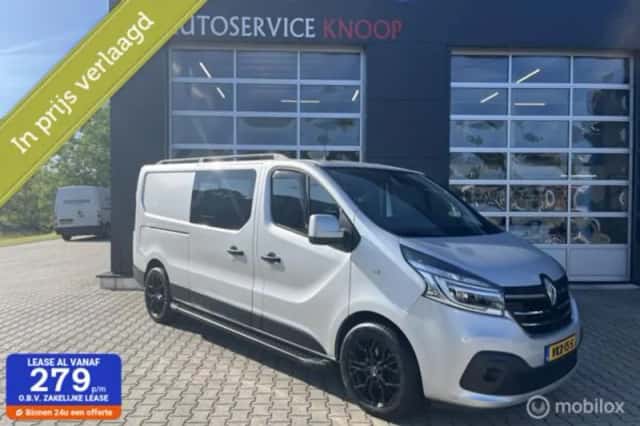 Renault Trafic (2021) thumbnail 1