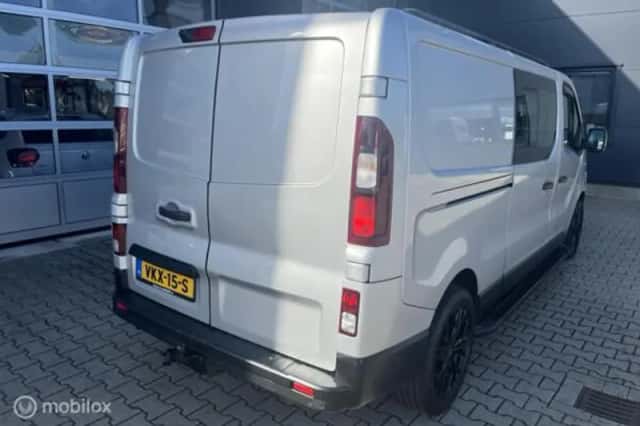 Renault Trafic (2021) thumbnail 4