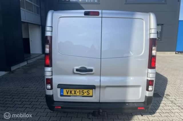 Renault Trafic (2021) thumbnail 5