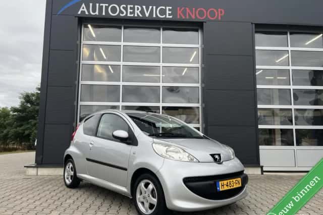 Peugeot 107 (2008) thumbnail 1