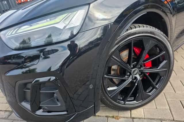 Audi Q5 (2024) thumbnail 2