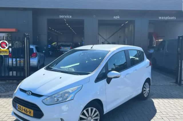 Ford B-Max (2013) thumbnail 1