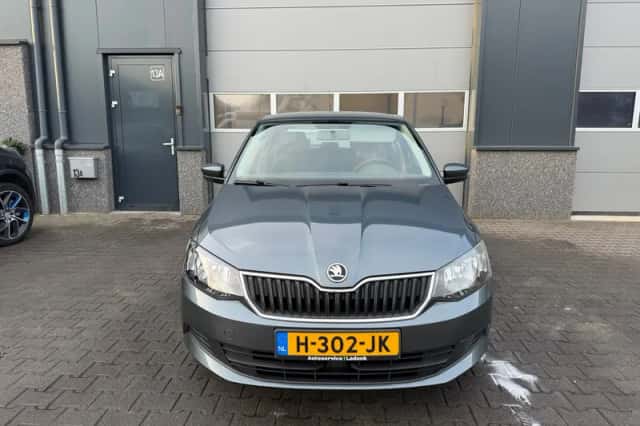 Škoda Fabia (2015) thumbnail 2