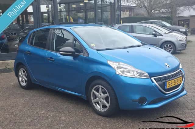 Peugeot 208 (2012) thumbnail 4