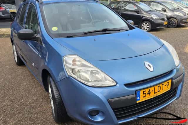 Renault Clio (2010) thumbnail 1