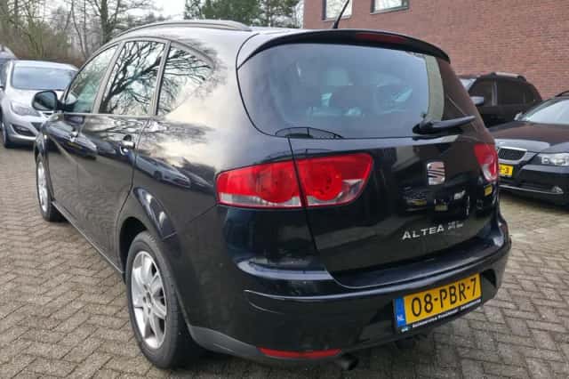 SEAT Altea XL (2011) thumbnail 6