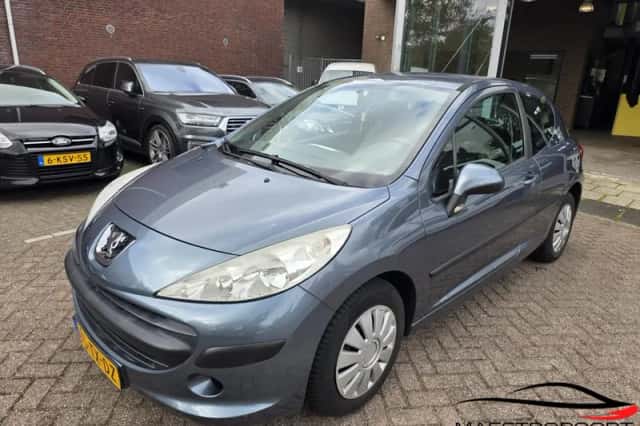 Peugeot 207 (2007) thumbnail 3
