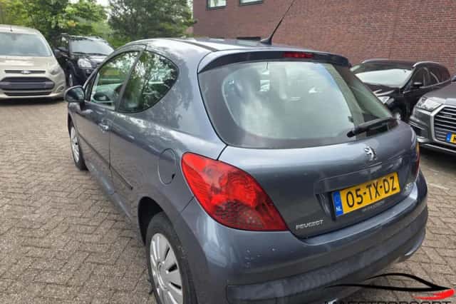 Peugeot 207 (2007) thumbnail 4