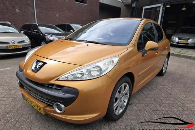 Peugeot 207 (2007) thumbnail 3