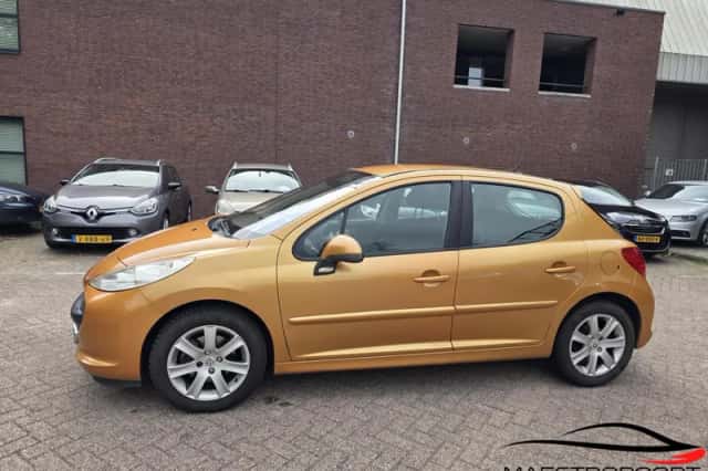 Peugeot 207 (2007) thumbnail 5