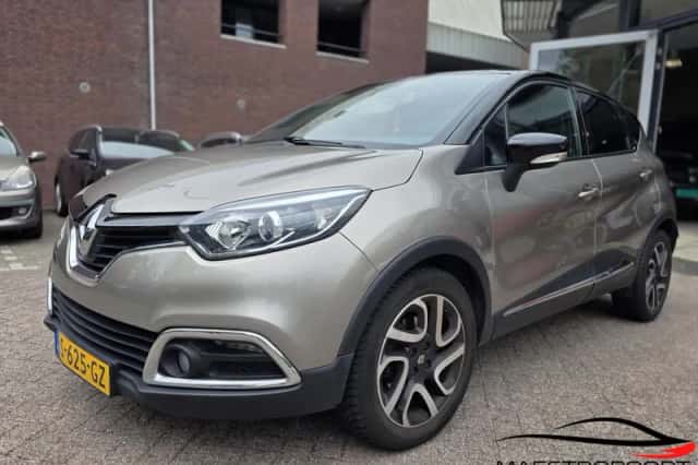 Renault Captur (2014) thumbnail 3