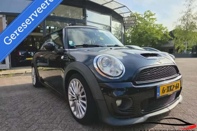 MINI One (2012) thumbnail 2