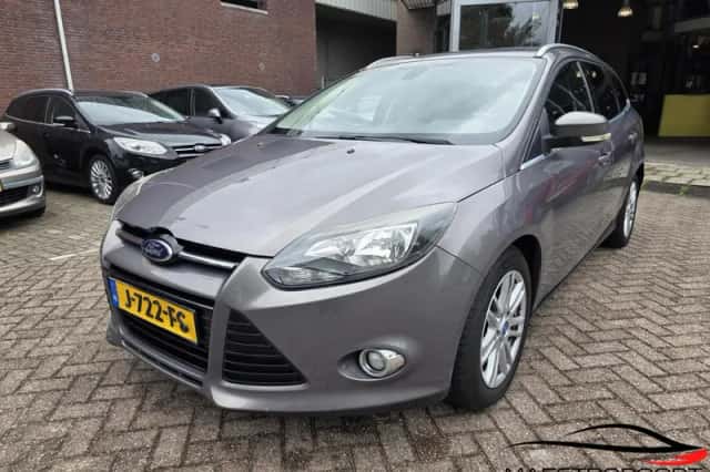 Ford Focus (2012) thumbnail 1