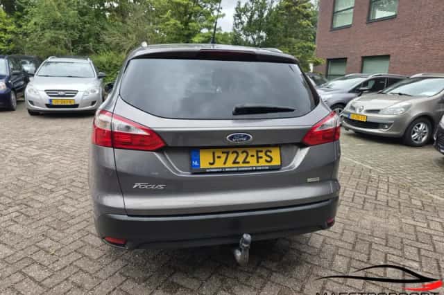Ford Focus (2012) thumbnail 5