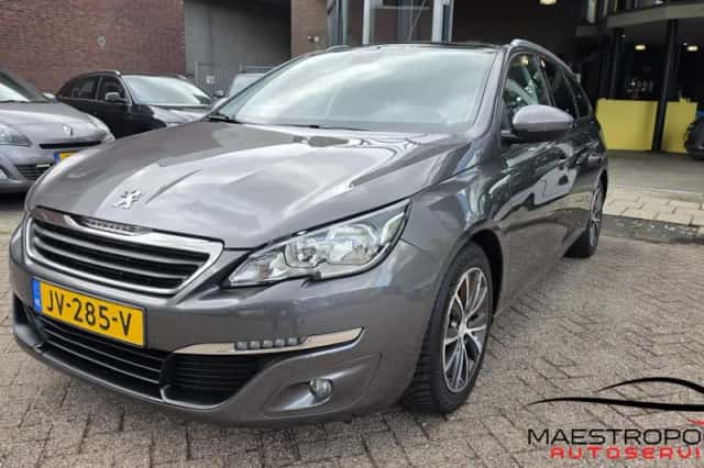 Peugeot 308 (2016) thumbnail 3