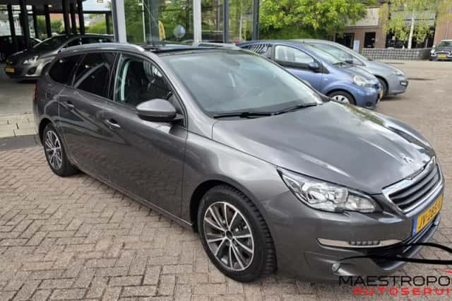 Peugeot 308 (2016) thumbnail 5