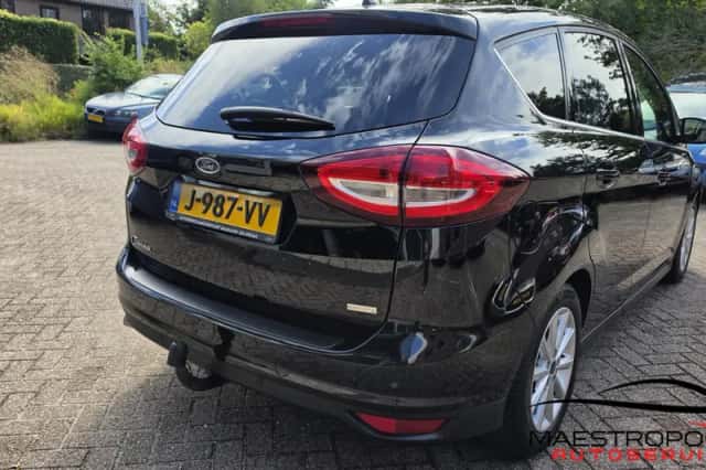 Ford C-Max (2015) thumbnail 5