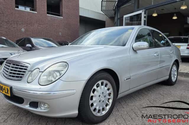 Mercedes-Benz E-Klasse (2003) thumbnail 4