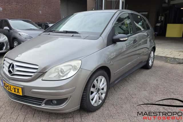 Mercedes-Benz B-Klasse (2006) thumbnail 2