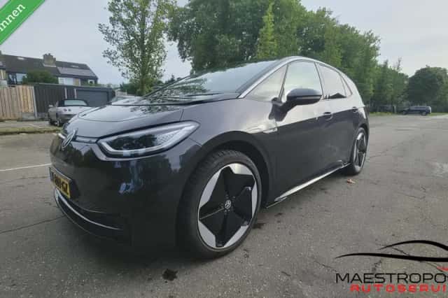 Volkswagen ID.3 (2020) thumbnail 1