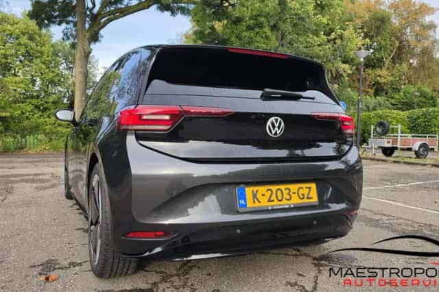 Volkswagen ID.3 (2020) thumbnail 5
