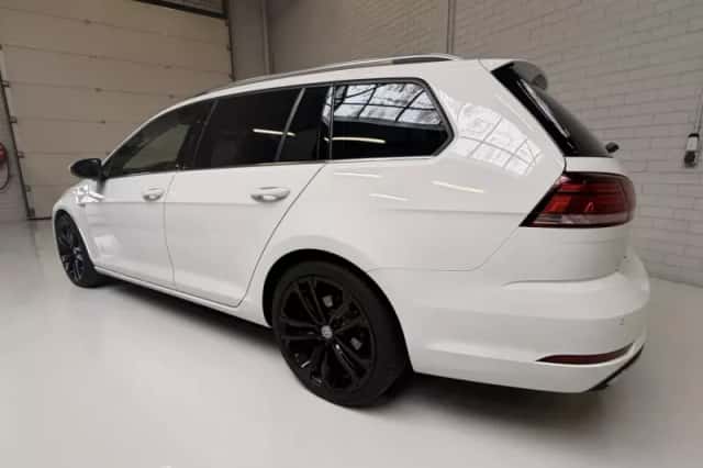 Volkswagen Golf (2017) thumbnail 6