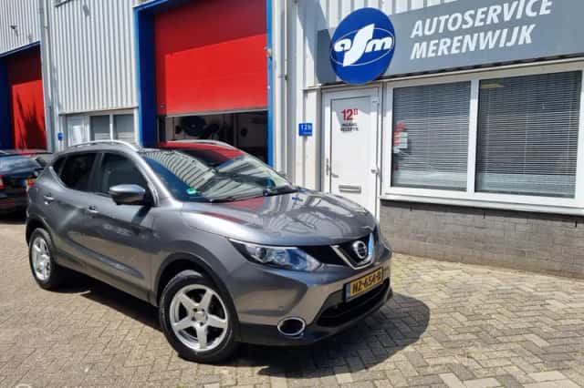 Nissan Qashqai (2017) thumbnail 1