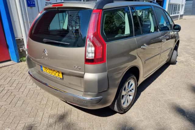 Citroën C4 Picasso (2012) thumbnail 2