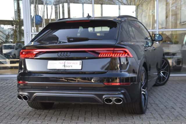 Audi SQ8 (2021) thumbnail 3