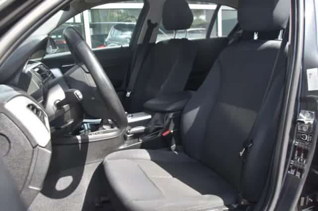 BMW 1-Serie (2011) thumbnail 1