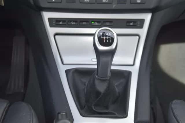 BMW X3 (2009) thumbnail 6