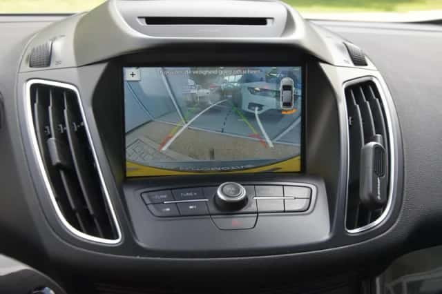 Ford C-Max (2018) thumbnail 6