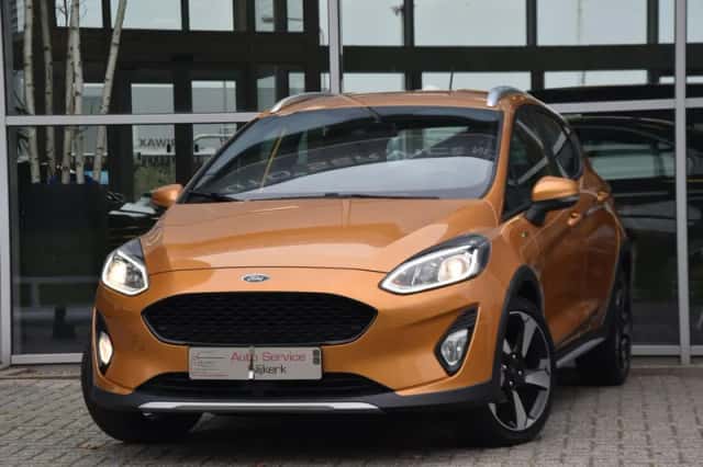 Ford Fiesta (2018) thumbnail 4