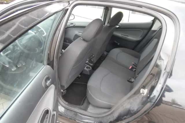 Peugeot 206 (2012) thumbnail 6