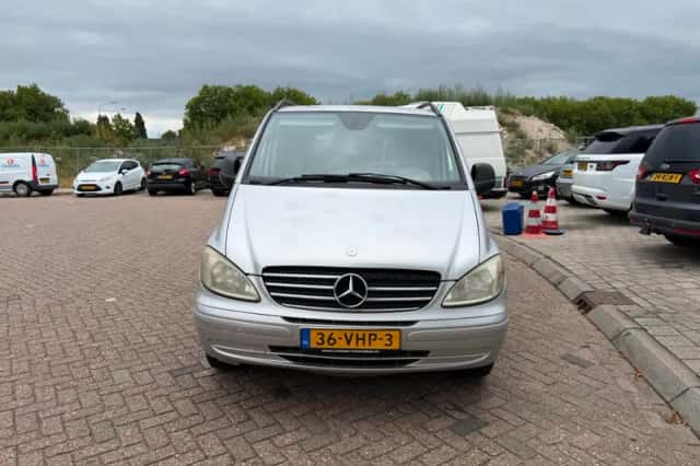 Mercedes-Benz Vito (2007) thumbnail 2