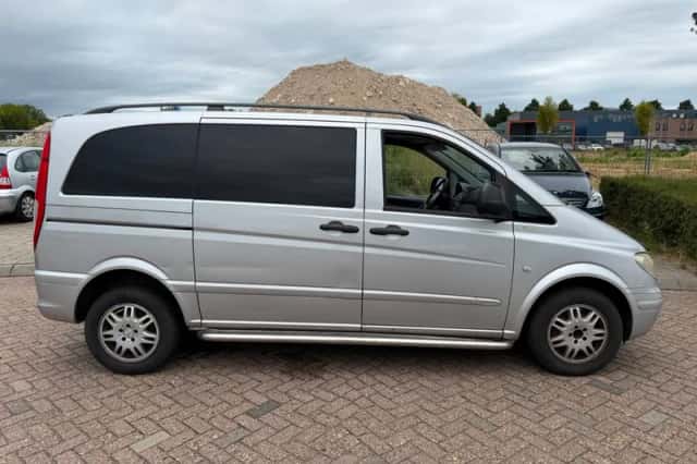 Mercedes-Benz Vito (2007) thumbnail 4