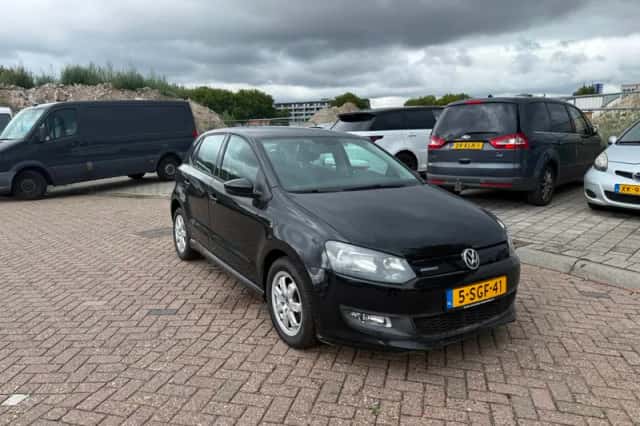 Volkswagen Polo (2013) thumbnail 3